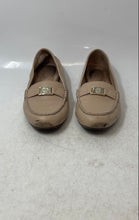 Load image into Gallery viewer, Giani Bernini Womens Dailyn Tan Leather Moc Toe Slip-On Loafer Shoes Size 7
