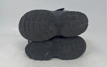 Load image into Gallery viewer, Nike Kids V5 RNR Black Low Top Hook & Loop Sneaker Shoes Size 10C