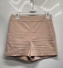 Load image into Gallery viewer, Express Womens Beige Flat Front Side Zip Slash Pockets Chino Shorts Size 2