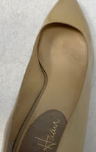Load image into Gallery viewer, Cole Haan Womens D31399 Beige Patent Leather Slip-On Pump Heels Size 8 B