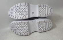Load image into Gallery viewer, Converse Womens Chuck Taylor All Star Lugged Platform White Sneakers Shoes Sz 7