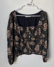 Load image into Gallery viewer, Abercrombie & Fitch Womens Multicolor Floral Print Cropped Top Size Medium