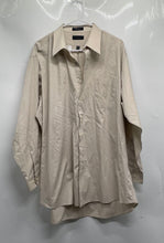 Load image into Gallery viewer, Covington Mens Beige Long Sleeve Spread Collar Formal Dress Shirt Size XL
