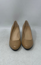 Load image into Gallery viewer, Cole Haan Womens Beige Leather Round Toe Slip-On Block Pump Heels Size 5.5B