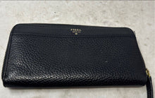 Load image into Gallery viewer, Fossil Womens Black Pebbled Leather Inner Divider Zip-Around Wallet