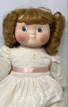 Load image into Gallery viewer, Betty Dolly Dingle Porcelain Musical Doll Limited Edition 696