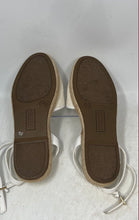Load image into Gallery viewer, Guess Womens Malyna Beige White Ankle Strap Espadrille Sandals Size 7.5M