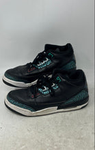 Load image into Gallery viewer, Nike Boys Air Jordan 3 Retro FV5437-001 Black And Hyper Jade Sneakers Shoes 6.5Y
