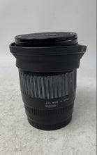 Load image into Gallery viewer, Sigma Black Classic 28-200mm 1:3.8-5.6 Camera Lens With carrying Case