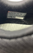 Load image into Gallery viewer, Skechers Womens Max Cushioning Elite 2 Levitate Black White Sneakers Shoes Sz 7