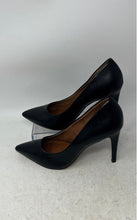 Load image into Gallery viewer, Christian Siriano Womens Black Pointed Toe Slip-On Stiletto Pump Heels Size 7.5