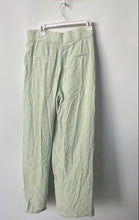 Load image into Gallery viewer, Zara Womens Green Regular-Fit Pleated-Front Wide-Leg Trouser Pants Size M
