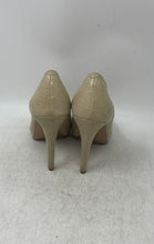 Load image into Gallery viewer, BCBGeneration Womens Parade BG-Parade Beige Leather High Pumps Heels Size 8B