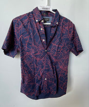 Load image into Gallery viewer, Banana Republic Mens Multicolor Leaf Print Short Sleeve Button-Up Shirt Size S