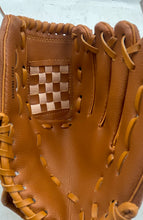 Load image into Gallery viewer, Unisex Brown Professional Baseball Glove With Mixed 4 Pcs Balls