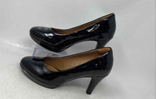 Load image into Gallery viewer, Clarks Womens Brier Dolly Black Patent Leather Slip-On Pump Heels Size 8 M