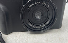 Load image into Gallery viewer, 4K Ultra HD Black Zoom Lens 16x Vlogging Digital Camera Not Tested