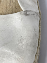 Load image into Gallery viewer, Authentic Tory Burch Womens White Black Ballet Flats 8.5M Stained Dirty Damaged