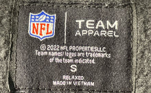 Load image into Gallery viewer, NFL Team Apparel Boys Black Long Sleeve Crew Neck Relaxed Football Sweater Sz S