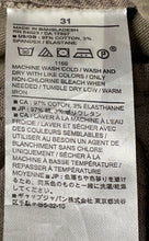 Load image into Gallery viewer, Banana Republic Mens Green Slash Pockets Button Front Chino Shorts Size 31