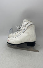 Load image into Gallery viewer, American Athletic Shoe Womens White Leather Lace-Up Ice Figure Skates Size 5