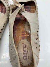 Load image into Gallery viewer, Born Womens Silver Flat Shoes Size 8