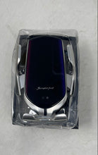 Load image into Gallery viewer, R2 Automatic Clamp Smartphone Mount Simple Fast Car Wireless Charger Not Tested