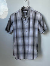 Load image into Gallery viewer, Calvin Klein Mens Gray Plaid Print Cotton Short Sleeve Button-Up Shirt Size M