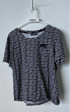 Load image into Gallery viewer, Karl Lagerfeld Womens Black White Signature Print Short Sleeve Crew Neck T-Shirt