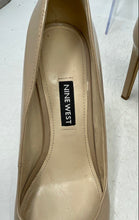 Load image into Gallery viewer, Nine West Womens Tatiana WNTATIANA3 Beige Pointed Toe Pump Heels Size 6.5 M