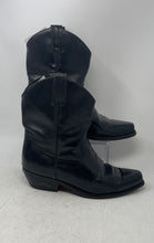 Load image into Gallery viewer, Boterine Mens Black Leather Pull-On Almond Toe Ankle Boots Size 11
