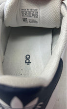 Load image into Gallery viewer, Adidas Mens Superstar Stan Smith FX3913 White Black Lace-Up Sneaker Shoes Size 5