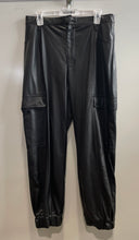 Load image into Gallery viewer, Madden NYC Womens Black Flat Front Tapered Leg Jogger Pants Size 2XL