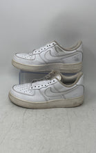 Load image into Gallery viewer, Nike Mens Air Force 1 07 CW2288-111 White Leather Sneaker Shoes Sz 7.5 No Laces