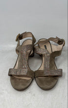 Load image into Gallery viewer, Daniele Ancarani Womens Beige Glitter Block Heel Slingback Sandal Size EUR 35
