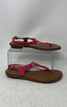 Load image into Gallery viewer, Michael Kors Womens MK Plate Pink Leather Open Toe Flat Thong Sandals Size 8M