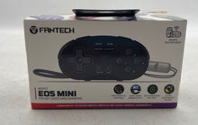 Load image into Gallery viewer, Fantech EOS Mini WGP17 Black Remote Wireless Pocket Sized Mini Gamepad