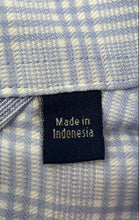 Load image into Gallery viewer, Tommy Hilfiger Mens Light Blue Long Sleeve Collared Dress Shirt Size 16.5 32-33
