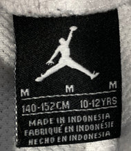 Load image into Gallery viewer, Air Jordan Boys White Elastic Waist Basketball Athletic Shorts Size M 10-12 Yrs