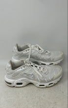 Load image into Gallery viewer, Nike Boys Air Max Plus CW7044-100 White Low Top Lace-Up Sneakers Shoes Size 6.5