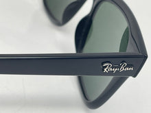 Load image into Gallery viewer, Ray-Ban Unisex Black Sunglasses RB4323 601/31 Square G-15 Green Lenses (NCL)
