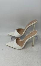 Load image into Gallery viewer, Simmi London Womens Torez White Croc-Embossed Peep Toe Slip-On Mule Heels Size 7