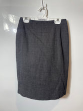 Load image into Gallery viewer, Ann Taylor Loft Womens Black Wool Back Slit Straight & Pencil Skirt Size 2P