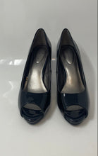 Load image into Gallery viewer, Bandolino Womens Rainaa Black Leather Open Toe Slip-On Pump Heels Size 7.5 M