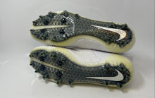 Load image into Gallery viewer, Nike Mens Force Savage Elite TD White Round Toe Lace-Up Football Cleats Size 17