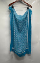 Load image into Gallery viewer, Calvin Klein Womens Blue White Chain Print Oblong Rectangle Scarf With Tags