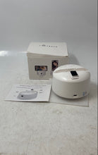 Load image into Gallery viewer, Yuutrack K9 White Portrait & Landscape Smart Tracking Phone Holder Untested
