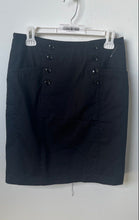 Load image into Gallery viewer, H&M Womens Black Button Front Pockets Straight & Pencil Skirt Size 8