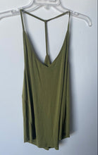 Load image into Gallery viewer, Lululemon Womens Green Sleeveless V-Neck Activewear Pullover Tank Top Size 8