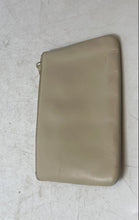 Load image into Gallery viewer, Kate Spade New York Womens Light Brown Black Bow On Front Wristlet Wallet